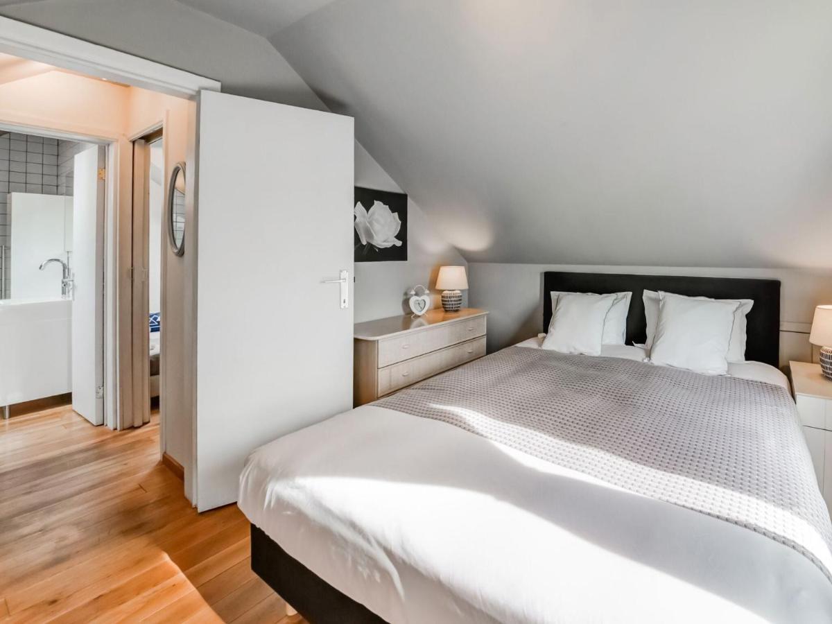 Tranquil Holiday Home In Mont With Bubble Bath Bagian luar foto
